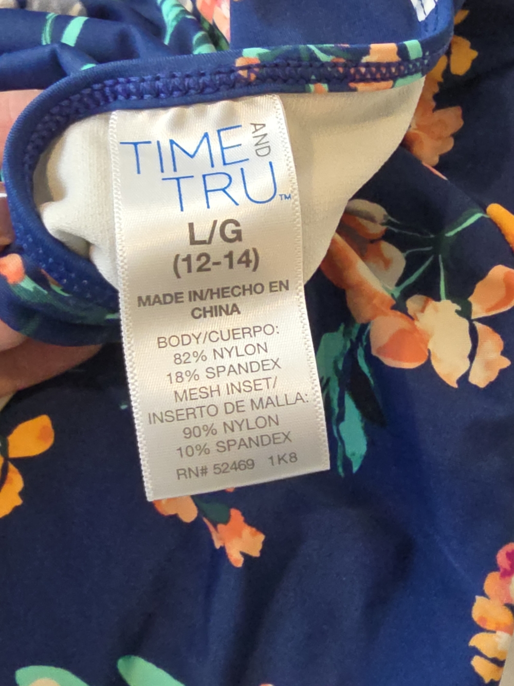 Set Of Two One-Piece Swimsuits. Size L. 12 - Picture 5 of 10